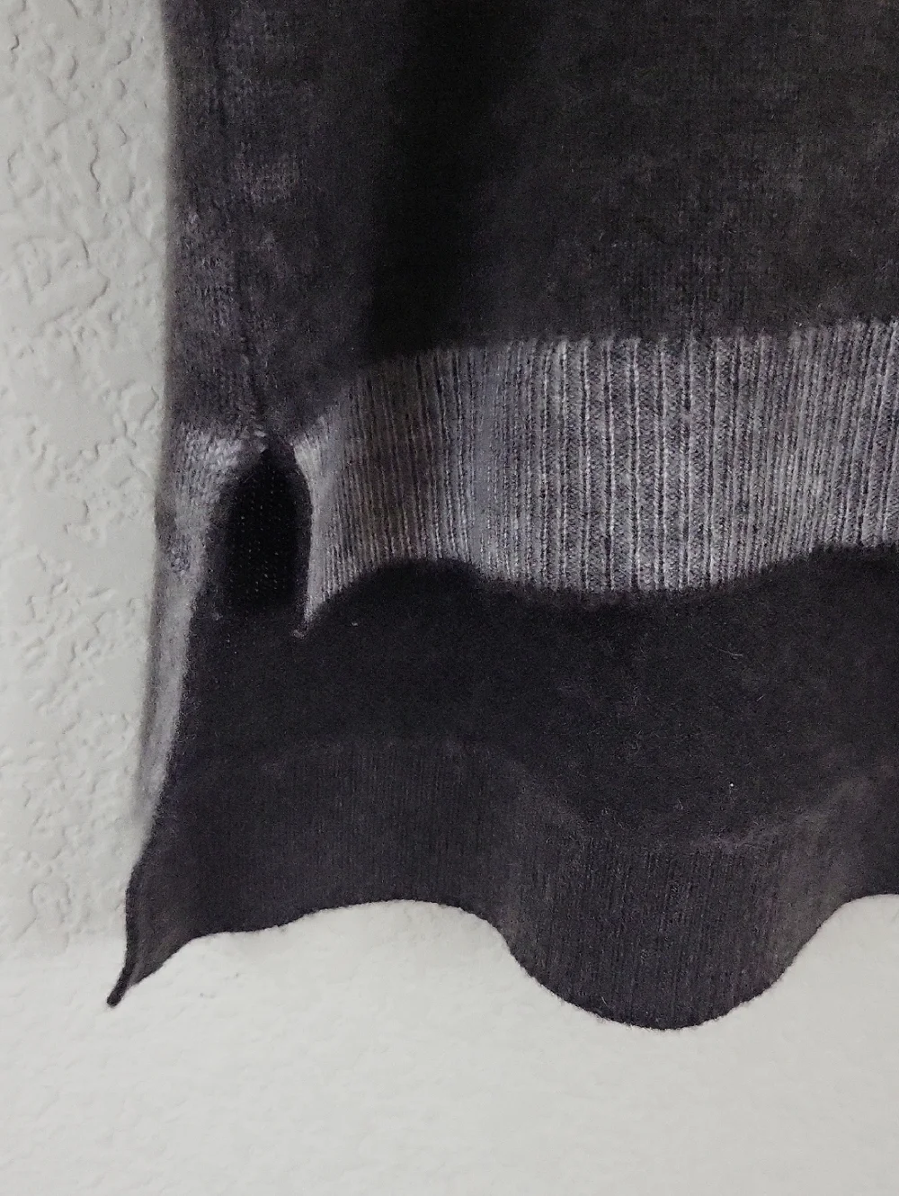 Sundance Gray Cashmere Crewneck Sweater Size XS - Picture 6 of 7